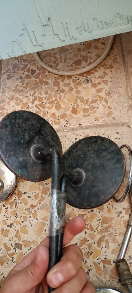 السلام عليكم🖐 
وين لجمبازيه 🥵
وين ليحب دراجته🫶 
وين ليدور حاويه 🤤
مري بوليس 🛵
منغولي🍒 
عدله 🚯
مفولات🥺 
كميه قليله لحكو شباب 
***********
