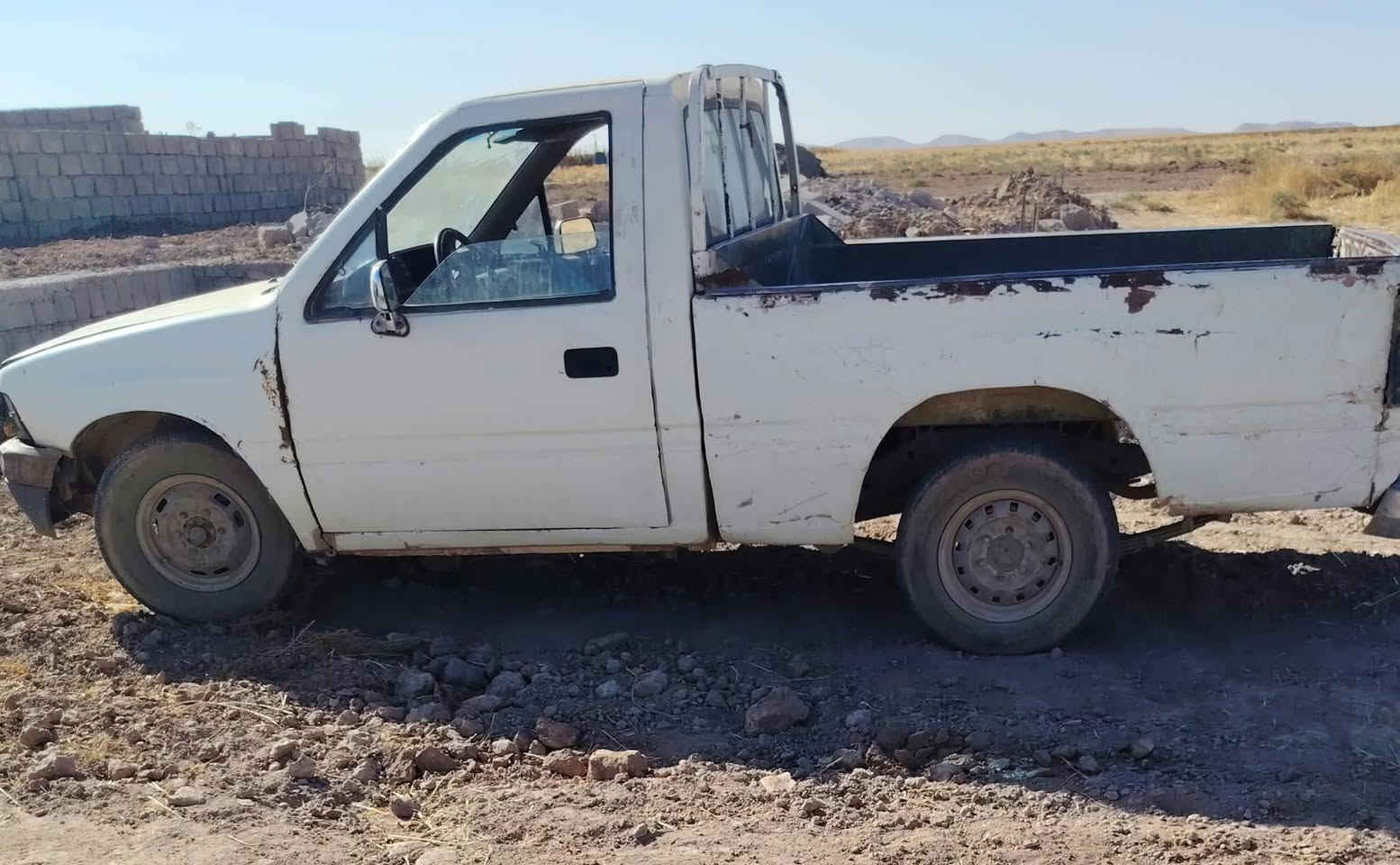 بيكم مازدا ازوز موديل 1989محرك تيوتا ٨٥خمسه كير معمر رايمن توايرجدد شرعي متوفي موجود قسام وموجود وصي يكدر يوكل سياقه فقط السعر  15 ورقه/اتصل***********
