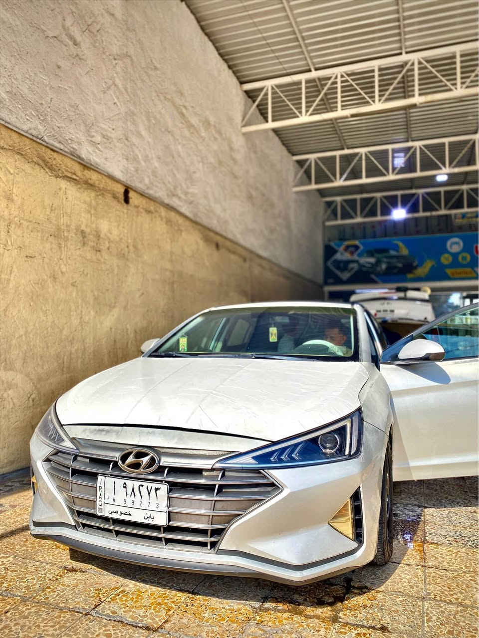 سلام عليكم 
هونداي النترا
موديل 2019
وارد امريكي حادث جاملغ وبنيد وباب جهة السايق
حره باسمي السعر120 وبيهامجال
للاستفسار ‭***********‬.      ‭+964 781 765 7503‬ النجف, العراق
