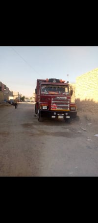 سكانيه • موديل ٨٥ • الرمادي