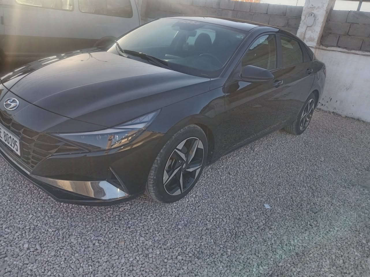 هونداي النترا 2021 Limited رقم أربيل 
حادث السيارة تبديل بنيد وصبغ بابين أثر شخوط وراس جاملغ امامي السعر110$
الموصفات 
سعة المحرك:- 2000دوش
اللون، اسود
🔘بصمة تشغيل 
🔘بصمة أبواب
🔘بصمة صندوق 
🔘تشغيل عن بعد
🔘رادار امامي رادار خلفي وجانبي
🔘مانع تصادم بريك ذكي 
🔘مدخلين شحن واوكس
🔘كاميرا خلفية دوارة
🔘مانع تصادم 
🔘حساسات اطارات 
🔘مثبت سرعه Cross
🔘اضوية اماميه LED
🔘مانع انزلاق 
🔘انارة اضوية اوتوماتيك
🔘3 أنظمة قيادة (eco,Nor, sport) 
🔘شاشة اعطال الكترونية 
🔘 بعد بيها مواصفات.... 
🔘 للأستفسار ***********
