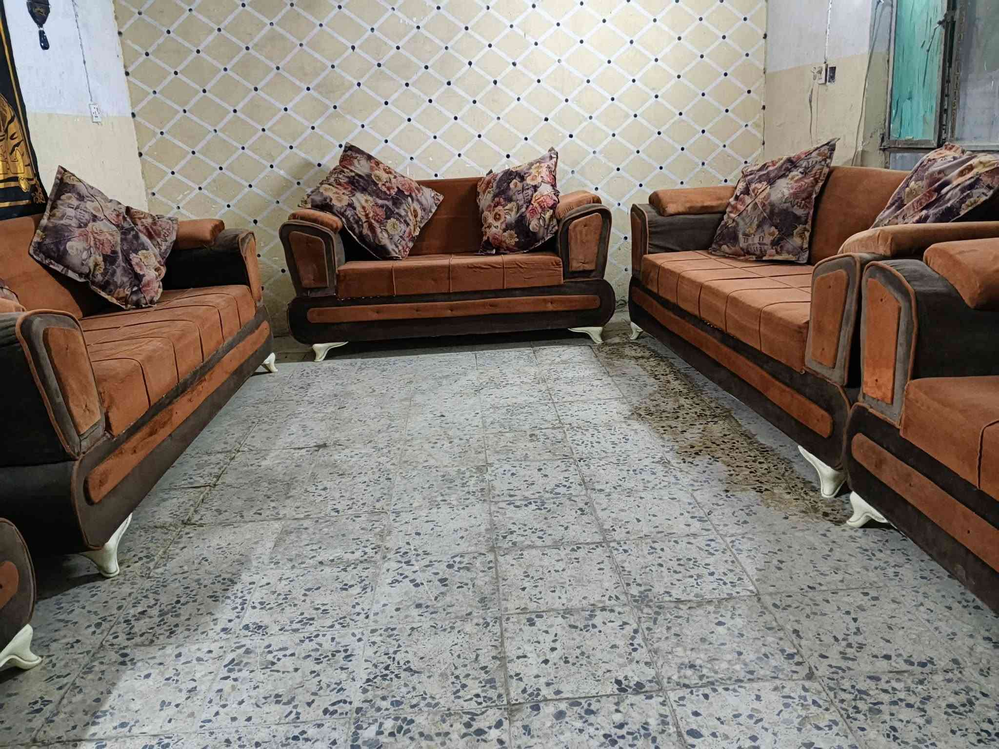 كنب • عشر مقاعد • بابل الحمزه الغربي