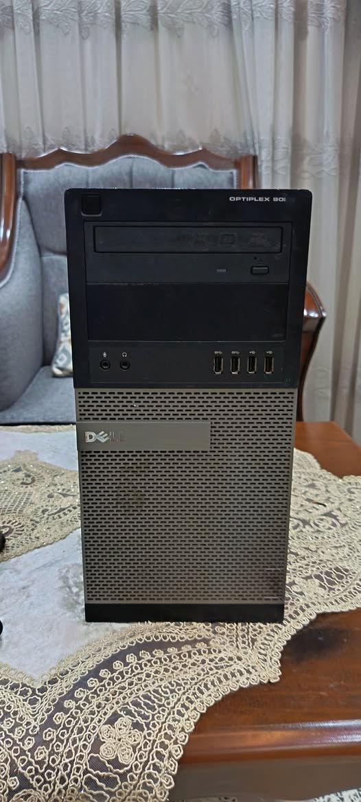كيس DEEL نضام pc
كوراي 5 جيل 3
تكدر تطور المعالج كوراي 7
كرت asus1030 gt بعده لوم ممفتوح
الهارد ssd128gd
هارد hdd500gd
درايف مشغل أقراص جدي
بيها ويندوز 10 برو مفعل مدئ الحياة 
تتقبل جميع الكروت 
وياها شاشه دسك توب
مع جميع الملحقات
***********
