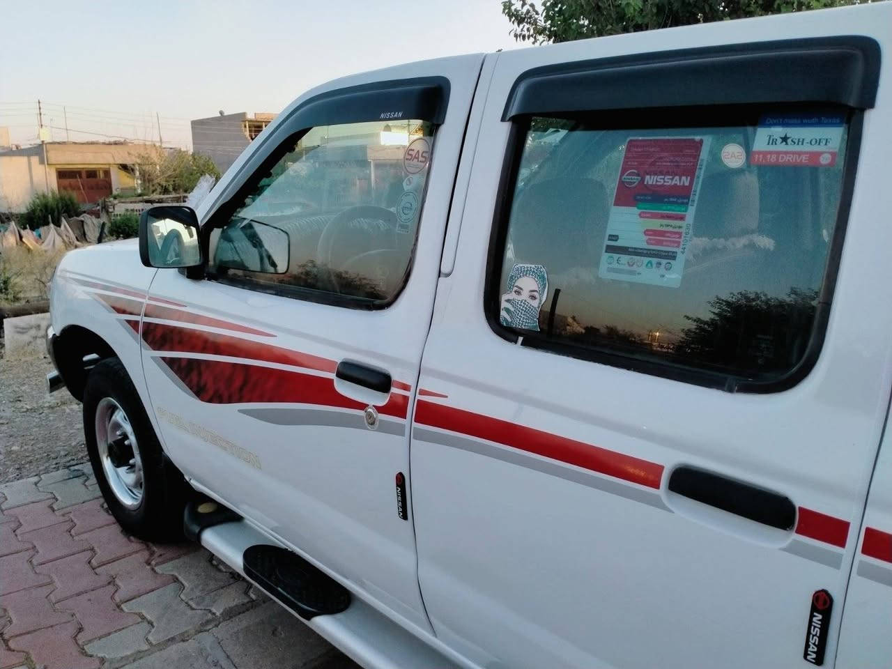 ***********
***********
نيسان ئارمي پلاستيك هةولير ئارموو ئةوةليةتو خرامةي بةشةرت
نيسان مؤديل 2001 تةبريدوو پاوةر هةزةي تازة تةبريد لةسةر سويج   بي دةعموو بي ليدران شاشة ئةي بةتو كةميراو ليدي بن لاقةني هةموو گياني بةشةرت گيرو مةكينةو ئةكسل و تةقةو رةقةو كةرةبةي هةموو گياني بةشةرت سيارةكة نمونةية پيويست بة وةسف نةكةت مالي دؤستة سةعري 75 گةلاو مةعةمةلة رانية, السليمانية

