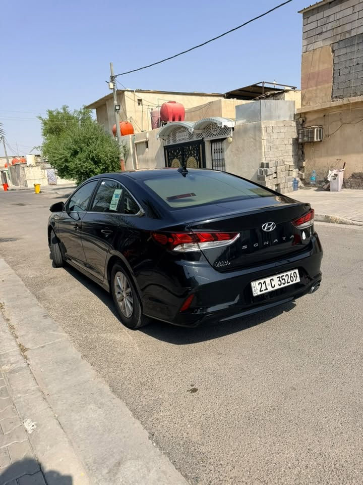 سوناتا 2019 للبيع وارد كندي
محرك 2400 jdi
السيارة تخم تاير جديد 
باتري اميرون جديد
رقم سليمانية بأسمي السنوية تنتهي 2031
مكفوله من الصبغ والفتح والتبديل 
بيها ملاحظة وحده البنيد جان بيه فابلون وانشلع وياه صبغ شي بسيط 
معروضه 135 $ وبيها مجال قليل
مكان السيارة البصرة
***********
