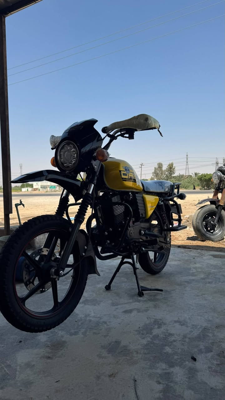 🏍️ للبيع دايوان نفخ جبلي – موديل 2026
🔥 جديدة واستعمال جداً قليل
📏 الاستعمال لا يتجاوز 20 كم فقط
📄 أوراق سكنر
✨ نظيفة جداً وبحالة ممتازة، فرصة للي يريد دراجة شبه جديدة.
السعر 1,600
💰 السعر: للاستفسار والتفاوض
📞 للتواصل: ***********
📍 عالم الدراجات النارية – مقابل محطة علي الصالح
