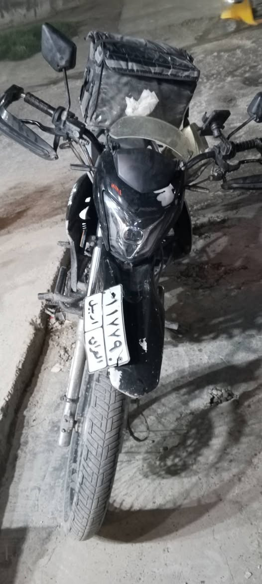 سلام عليك دراجة دايوان ادفنجر للبيع موديل 24 دراجة كفالة عامة محرك 200 دراجة ما ناقصهة شي رقم اربيل تحويل ثاني يتم  السعر 2250 و بيها مجال بسيط عنوان بغداد ابو غريب رقم *********** واتساب و اتصال

