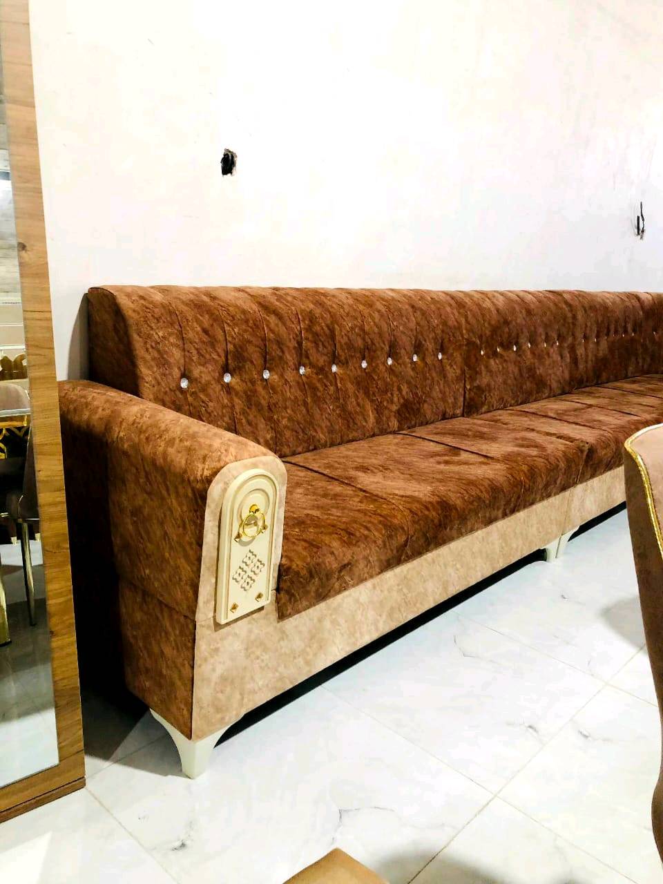 دواوين حسب الطلب سعر الديوان الواحد 400الف العنوان الحويجه رقم *********** متواجد واتس اب
هل السعر 400 ألف للديوان الواحد ثابت لو يختلف حسب المقاس والنوع؟ وإذا أكو دفعة مقدمة شكد تكون؟: 
نعم ثابت 