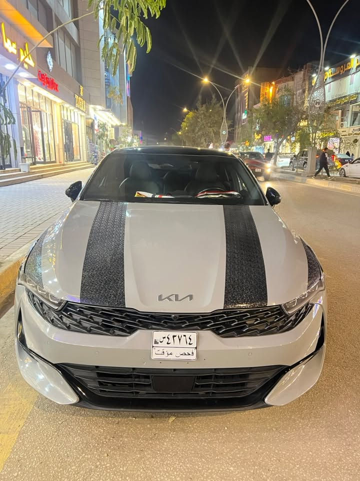 السلام عليكم
K5GT 24 2500T 
فول ام الخمس كامرات 
بدون رقم المنفيس باسمي 

***********
