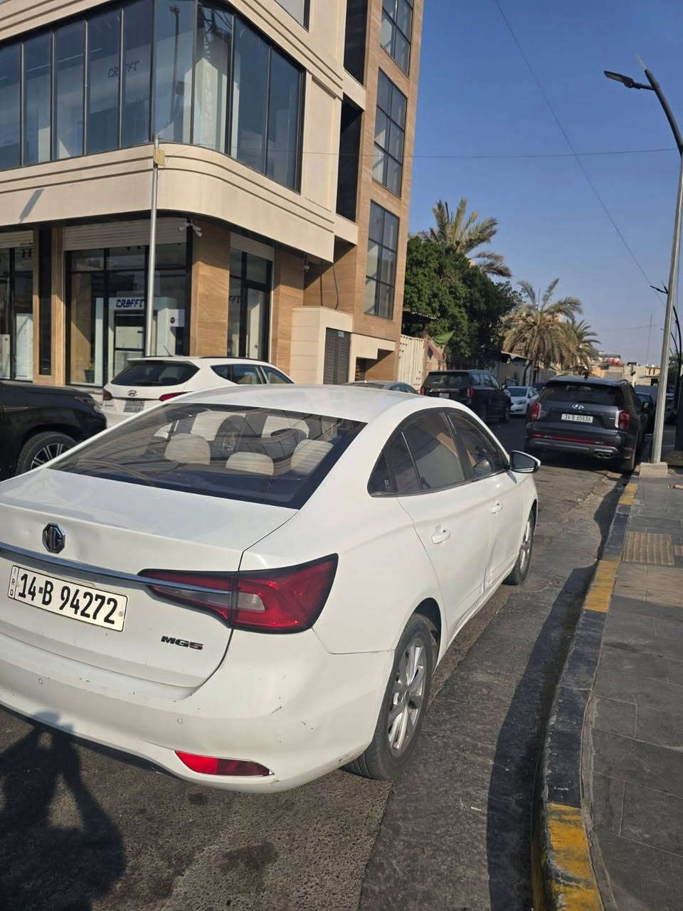 السلام عليكم
للبيع سياره mg5  2023
جاهزه اي نقص مابيها
السياره  حادثها فقط المدكر لامامي وبنيد 
جميع الايرباكات الاماميه سليمه  
شاصي السياره سليم 
تبريد ثلج 
مكينه وگير مكفولات
_ دخول ذكي بصمه 
-شاشه كبيره
_كامره خلفيه
-رادارات خلفيه 
_ اضافه وياها فلات شوته وفلات تبريد وفلتر دهن كير ويه السياره 

السعر :90 وبيه مجال 

للاستفسار : ***********

