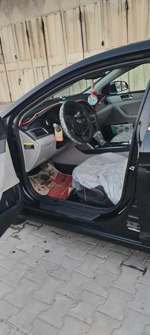 سوناتا 2017امريكي
محرك 2400
رقم اربيل تحويل مباشر 
هزة جديدة ورقم جديد 
ضررهه جاملغ وبنيد بدون دواخل 
عنوان/كربلاء
السعر 110وبيهه مجال بسيط
الاستفسار وتساب  ***********
