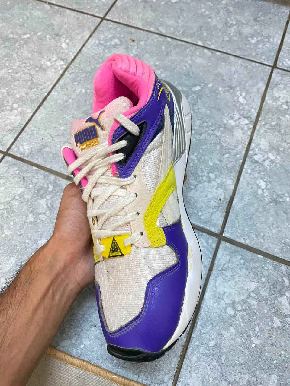 Puma اندنوسي
قياس 38 نضافة 100%
انطي سعرك
***********
