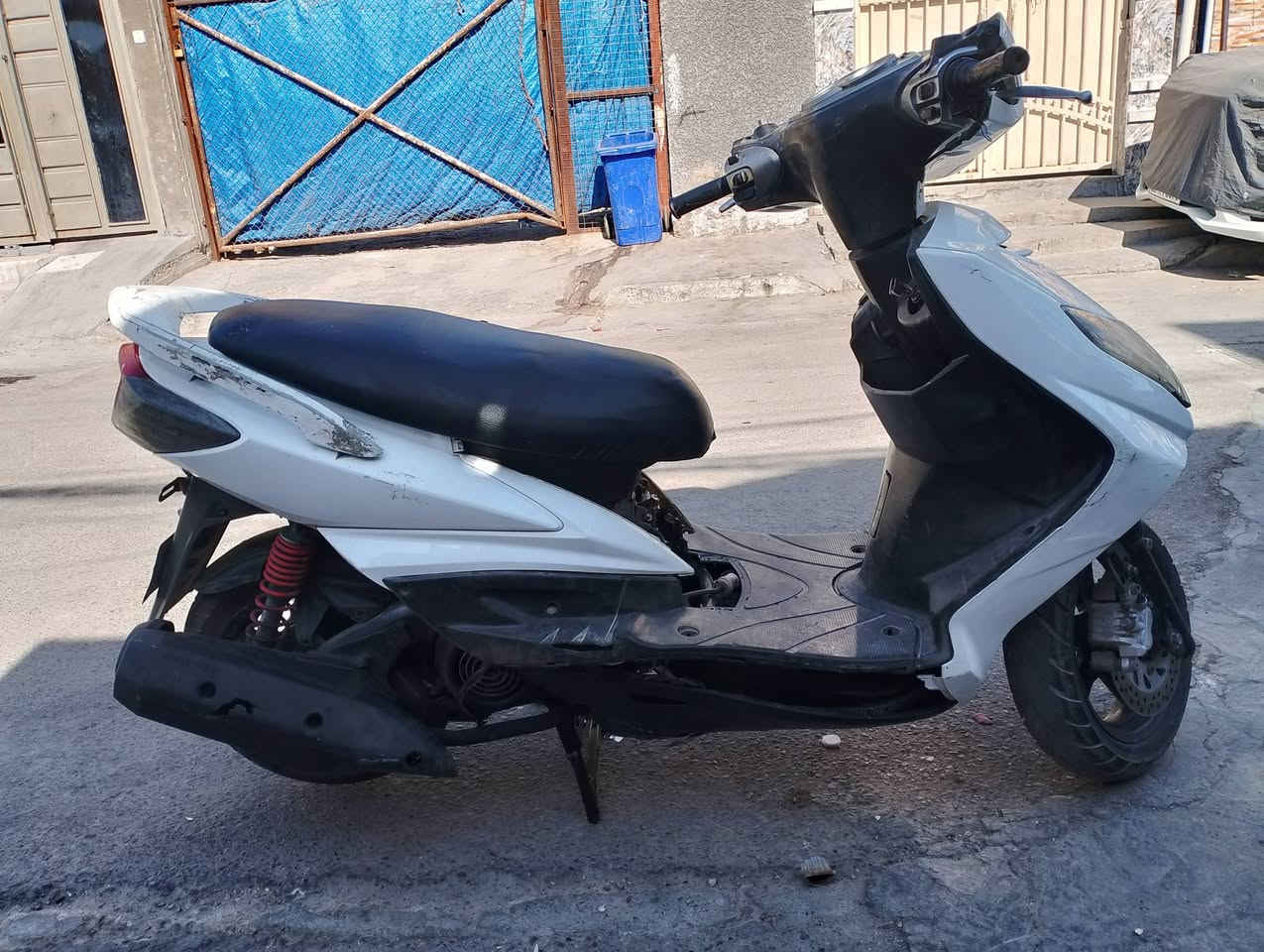 السلام عليكم سكنس فحل كابريتر مكينه خرسه كهربائية مكفولة يرادله ترتيبات 375 بلديات الصحفيين ***********
