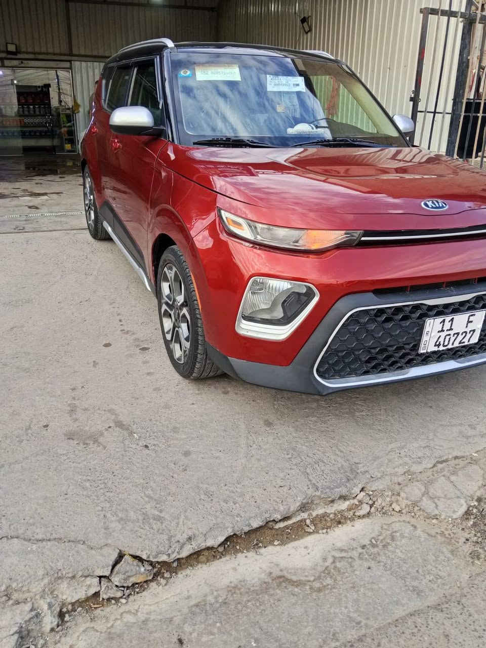 كيا صول 2020
توكلر

 لون ميزز محرك 2000 دوش

رقم بغداد دولي 

ماشيه 86 الف كم

حادث جاملغ أمامي نفسه مصلح 

وجاملغ خلفي يم قبق البانزين شويه صبغ 

السعر تواصل مع صاحب السياره ***********
