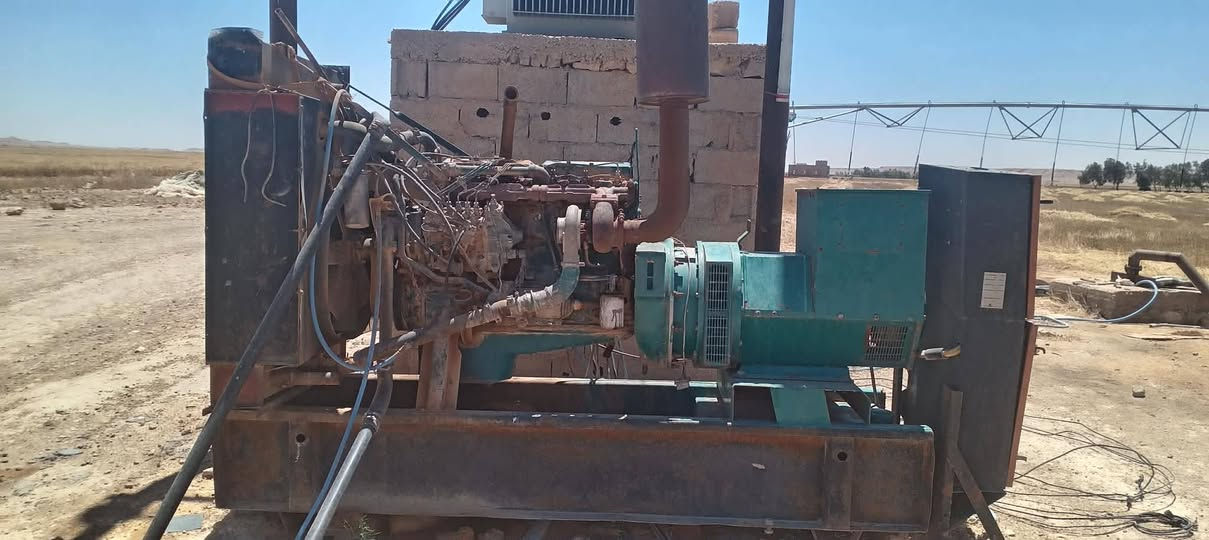 للبيع مولد فولفو 74راس توليد 250 المولد يعوزه راديته وسوبر  للستفسار اكثر اتصل ***********
