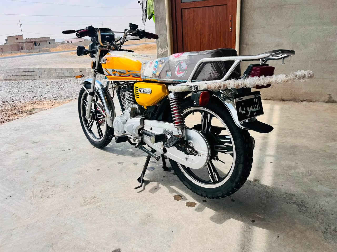 السلام عليكم   للبيع.                                                  موطور 🛵 سولنك 2023☑️محرك كبس شرط 🕢 باب اول وزن ثقيل / احله من الصوره شرط 📸سلف كهربائيات كلو شرط ✔️  ‭***********‬ 📞
مكان الدراجه الزاب
