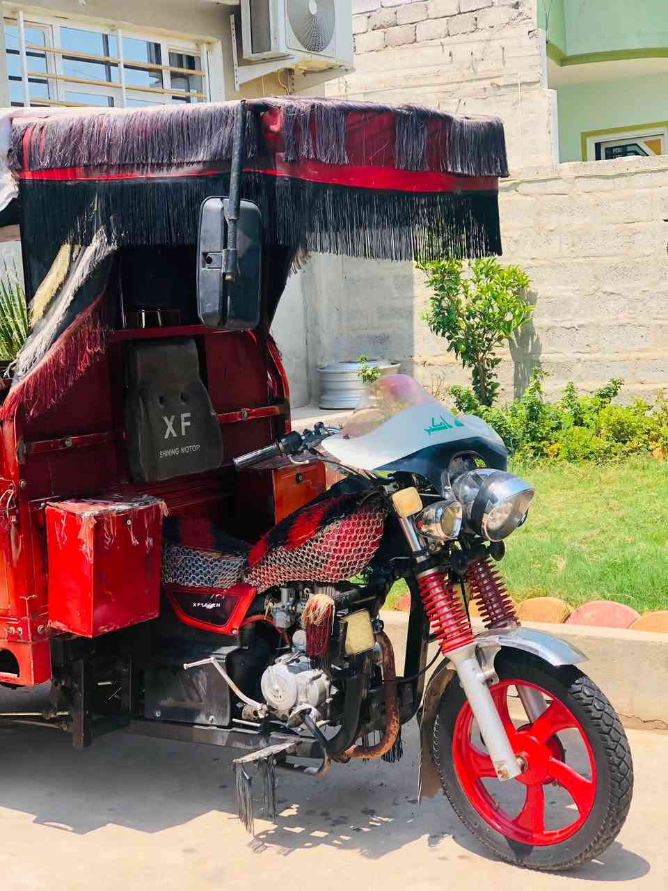 ستوته جمره 2020 كلها وضع شركه النظافه كدام العين ملاحظه⭕️ من تحرك نمره ثنين كبل نمره واحد خارطه تايرات نظاف سلف شغال وايرمنيه كلها شغاله شاصي شرط رقم الهاتف *********** خاص مفتوح السعر 1,300
