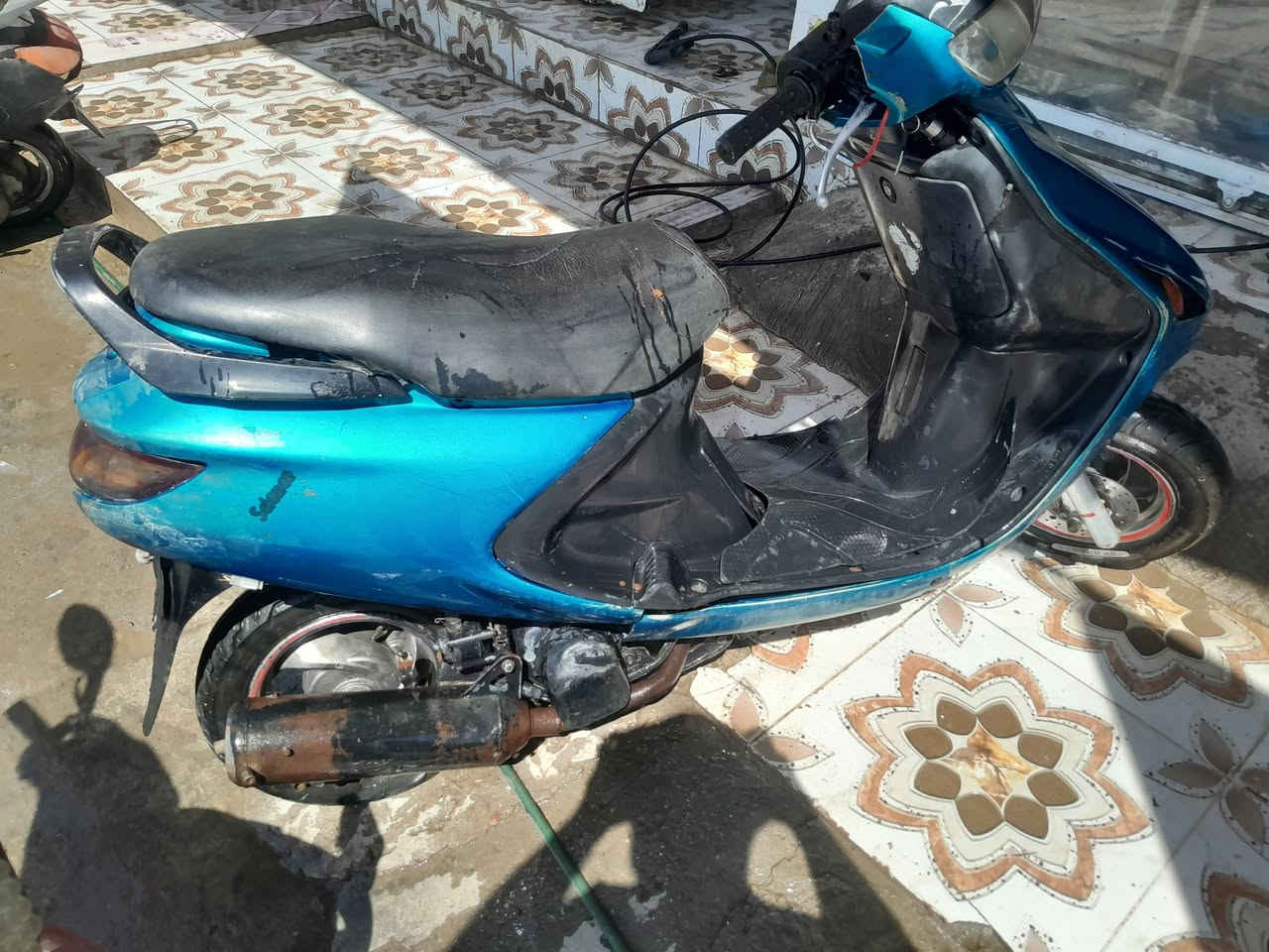 دراجة فراشة فورتي كلها شغالة للبيع  كهربائيات كاملة سلف 
بيها تبخير السعر 300 بيها مجال قليل مكاني ديالى بعقوبة المفرق رقمي ***********
