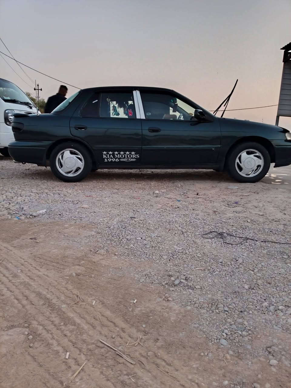 سلام عليكم كيا سيفيا موديل 96 رقم بغداد سياره صدر جديد تخم تاير جديد سياره خير من الله السعر 34 وبيها مجال بسيط حك جيه وللعلم سنويه صاقطه صارلها 5 سنوات تروح تحول من ربع للمليون عليها تجي تاخذهن مني بله زحمه عليكم اخوتي معلومات كلها ذاكرها أقره لمنشور وخابرني عل سعر ‏‪***********‬‏
