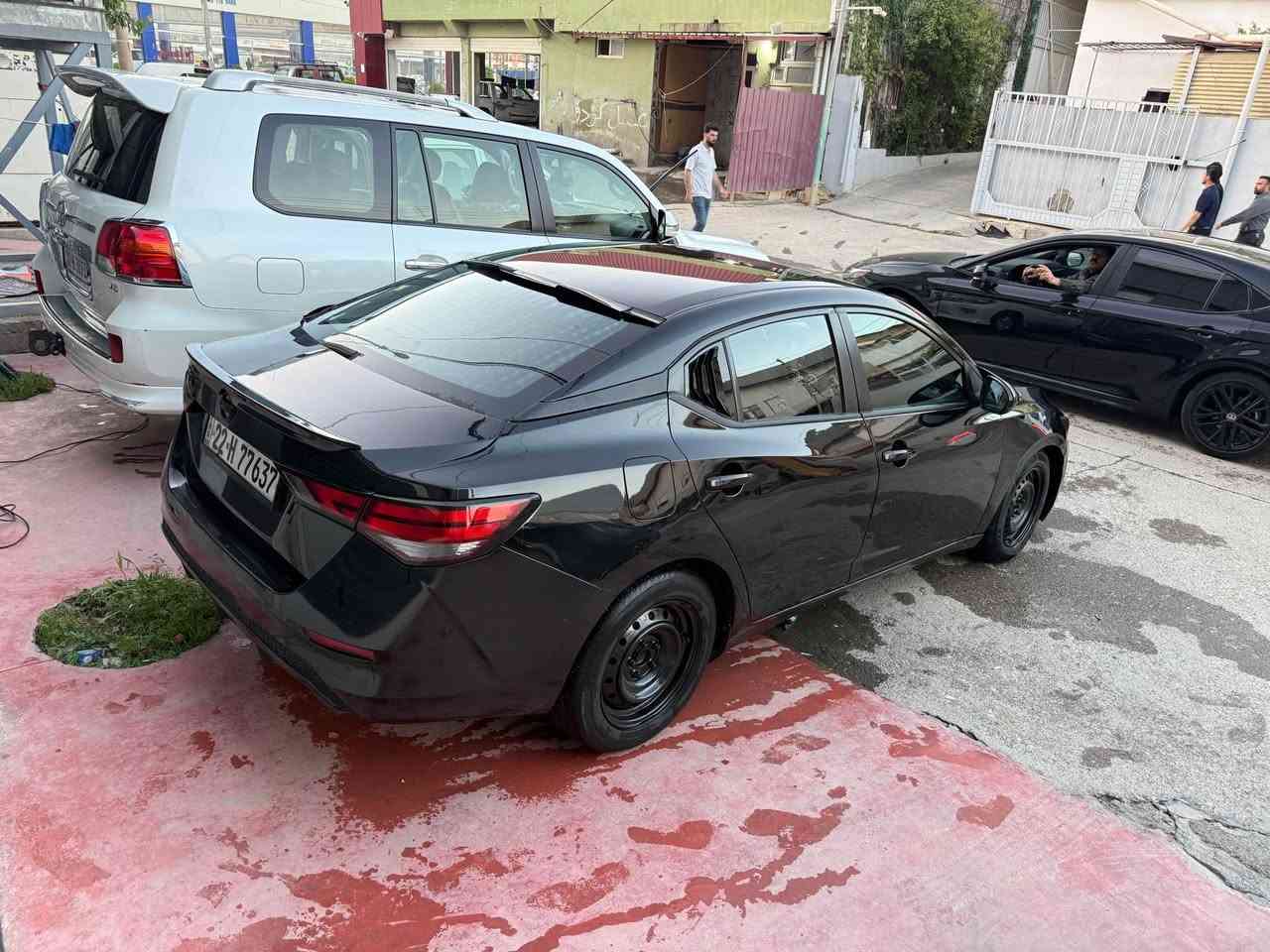 بابەت نیسان سێنترا مۆدێل 2020 مواسەفات S 
سەیارەکە سەیارەکە عیزام بۆیاخە سەقفوو شانی بەشەرت 
گێڕوو مەکینە نەکراوەتەوە بێ کێشەیە سەنەوی نوێیە 
مەسروفی نیە بۆ زانیاری زیاتر پریوەندی بکەن 
ژم *********** کۆڕەک وەتسەپ نرخ 98 گەڵا رانية, السليمانية

