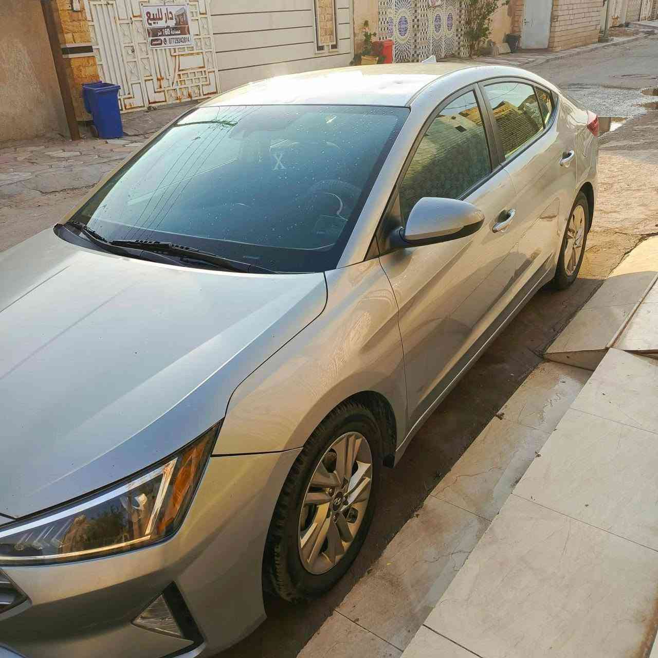 للبيع سياره النترا موديل 2020 وارد امريكي نظيفه رقم ميسان ما ماشيه هواي السعر 120 وبيه مجال لشراي أو مراوس بسياره عاليه للاستفسار الاتصال ***********
