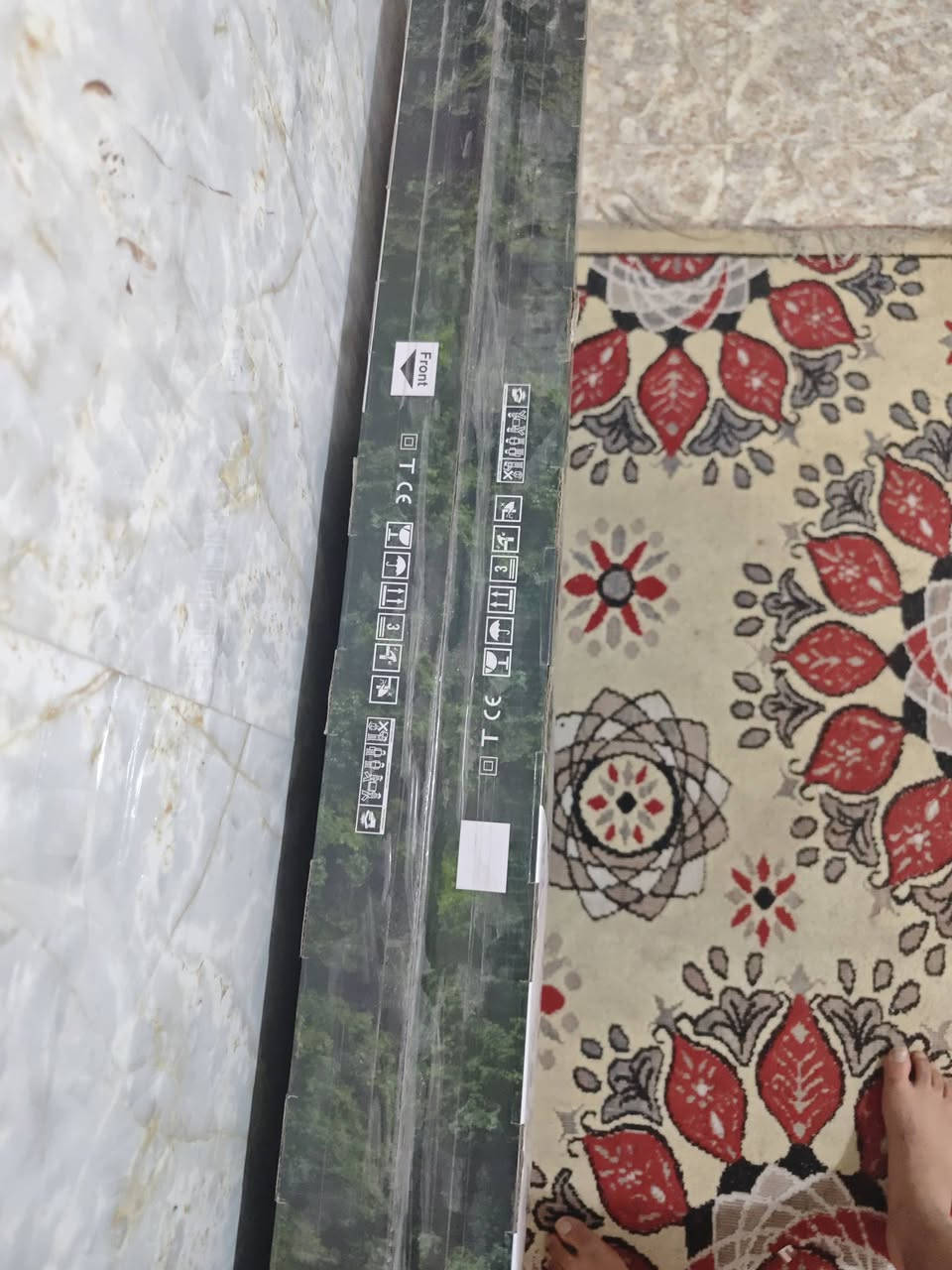 شاشة جديده  غير مستخدمه من شونك حجم 55 سمارت 120هرتز 4k عملاقه وغنيه عن التعريف فول مواصفات بسعر الجمله مكاني البصرة قبلة ***********
