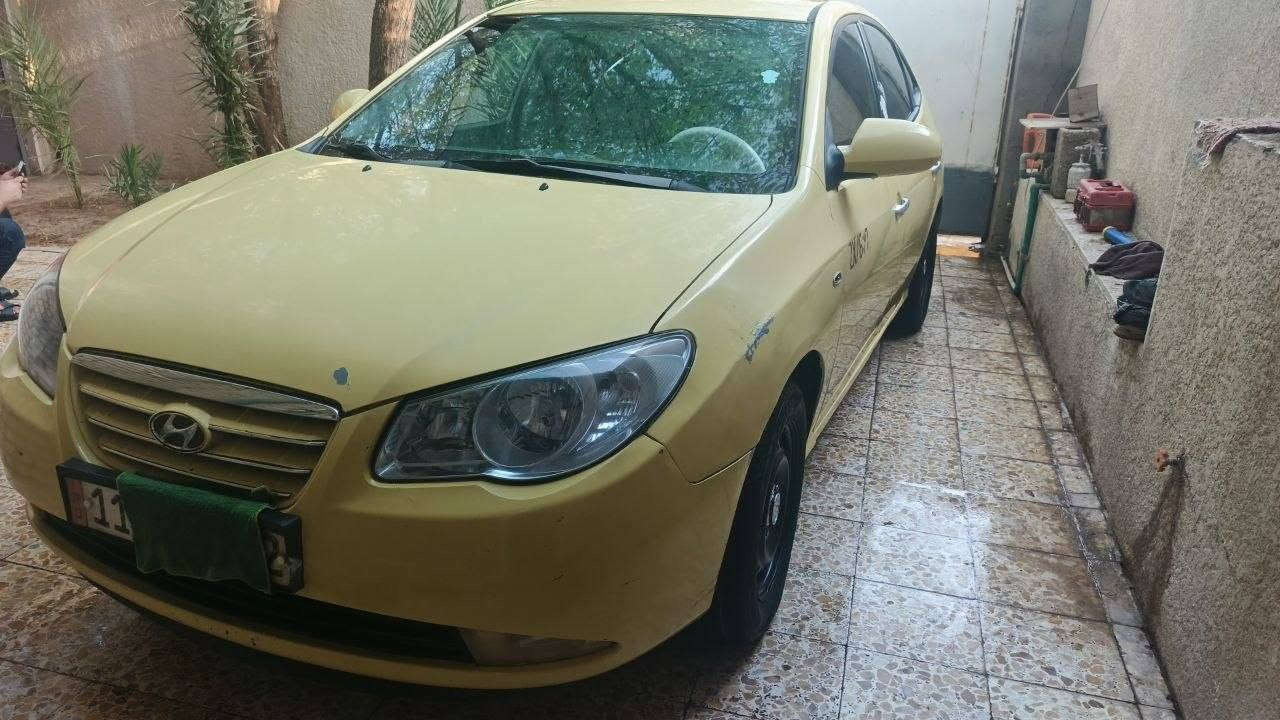 بيع مستعجل ادوات متؤم طبق الاصل
وصل هيئه بيها
مصفره غرامات
سياره حلوه جديده
كهربائيات كلها شغاله
تخم ويل اسود جديد
دواخل حلوه
شاشه اصليه 
حساسات 
كامره 
فقط المكينه تبخر
السعر 30 وبيها مجال 
مكانها بالعماره
***********
