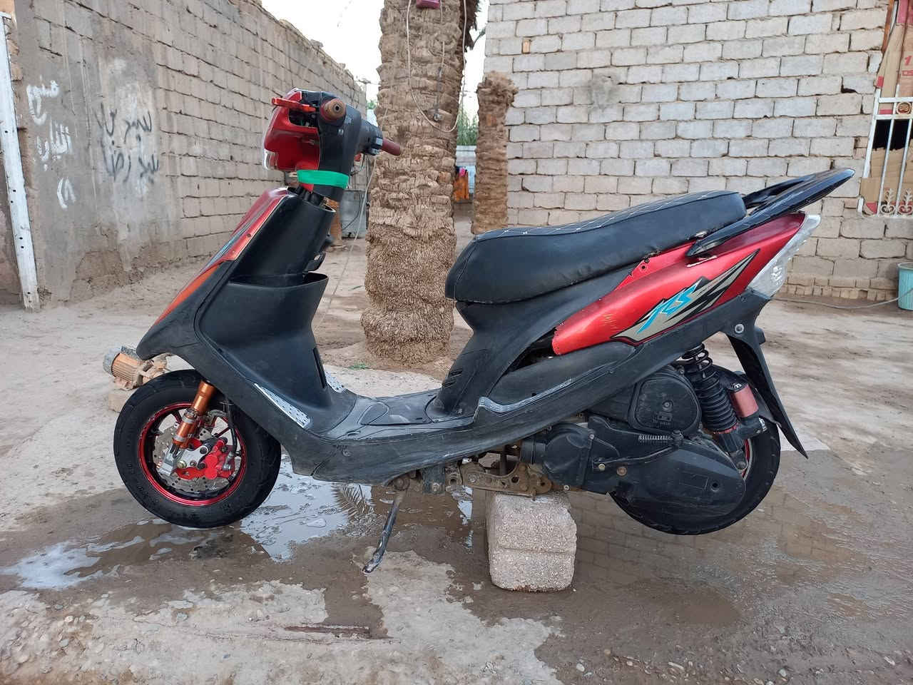 السلام عليكم دراجه ماكس عدله للبيع ومراوس فراشه سعر 350 وبيها مجال
مكان الديوانيه قضاء سنيه 
***********

