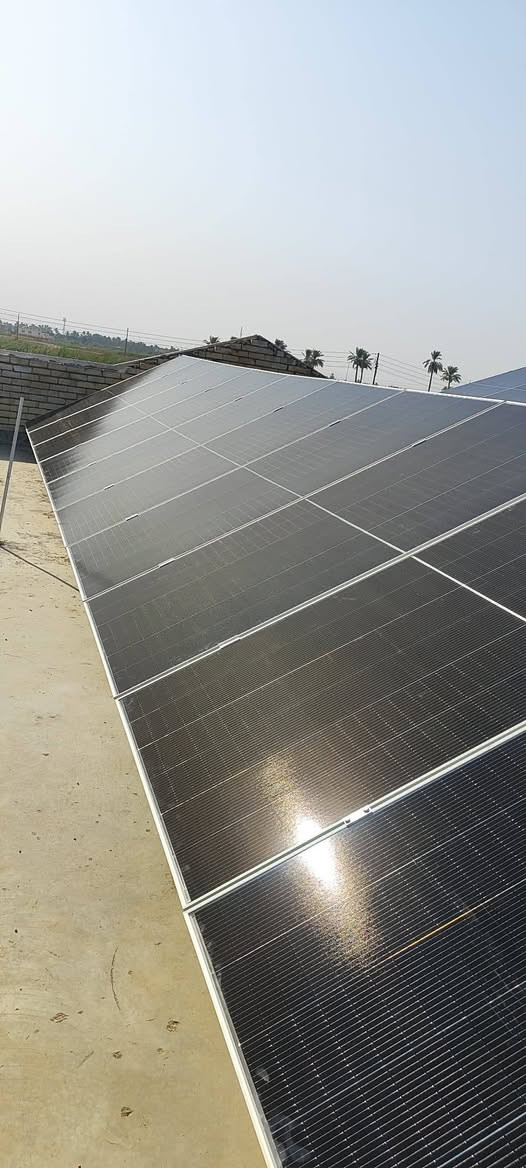 ⚡ طاقة نظيفة، استدامة، واعتماد تام على الذات! ☀️
​بكل إتقان واحترافية، تم بحمد الله الانتهاء من نصب وتشغيل منظومة طاقة شمسية متكاملة في مزرعة الذهب في اليوسفية، لتوفير طاقة مستدامة وموثوقة على مدار الساعة.  
​نعمل دائماً على تقديم أحدث الحلول الهندسية وأنظمة الطاقة الشمسية المتقدمة لتلبية كافة احتياجاتكم الزراعية والصناعية والتجارية بكفاءة عالية.
​📞 للاستفسار والحجز، يرجى مراسلة الصفحة أو الاتصال بنا مباشرة.
           ***********
            ***********
