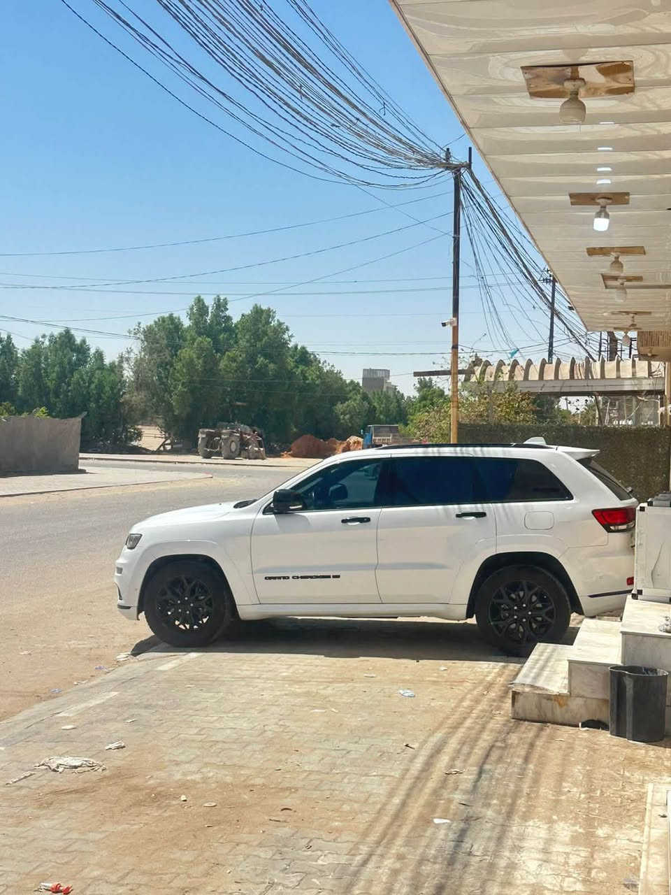 جيب موديل 22 فئة s خليجي رادار امامي معروفة مواصفاته وكالة هارلم ماشيه 60 مايل وقابل للزيادة بدون اي نقص عليه ادامة كاملة من الوكالة قبل مدة اقل الشهر . السيارة  بأسمي تحويل مباشر بأسم المشتري وتضليل رسمي بالسنوية. 
ملاحظة / بارد جاملغ امامي جهة صدر مكان صغير 
ومكان صغير مقدار دائرة  جاملغ خلفي صبغ .
سيارة خير من الله جديدة مبيه اي نقص وبالعافيه على ياخذه وتكون رزقه . 
رقم السيارة مميز 77665

السعر 310 وبي مجال ان شاء الله 

(***********)
