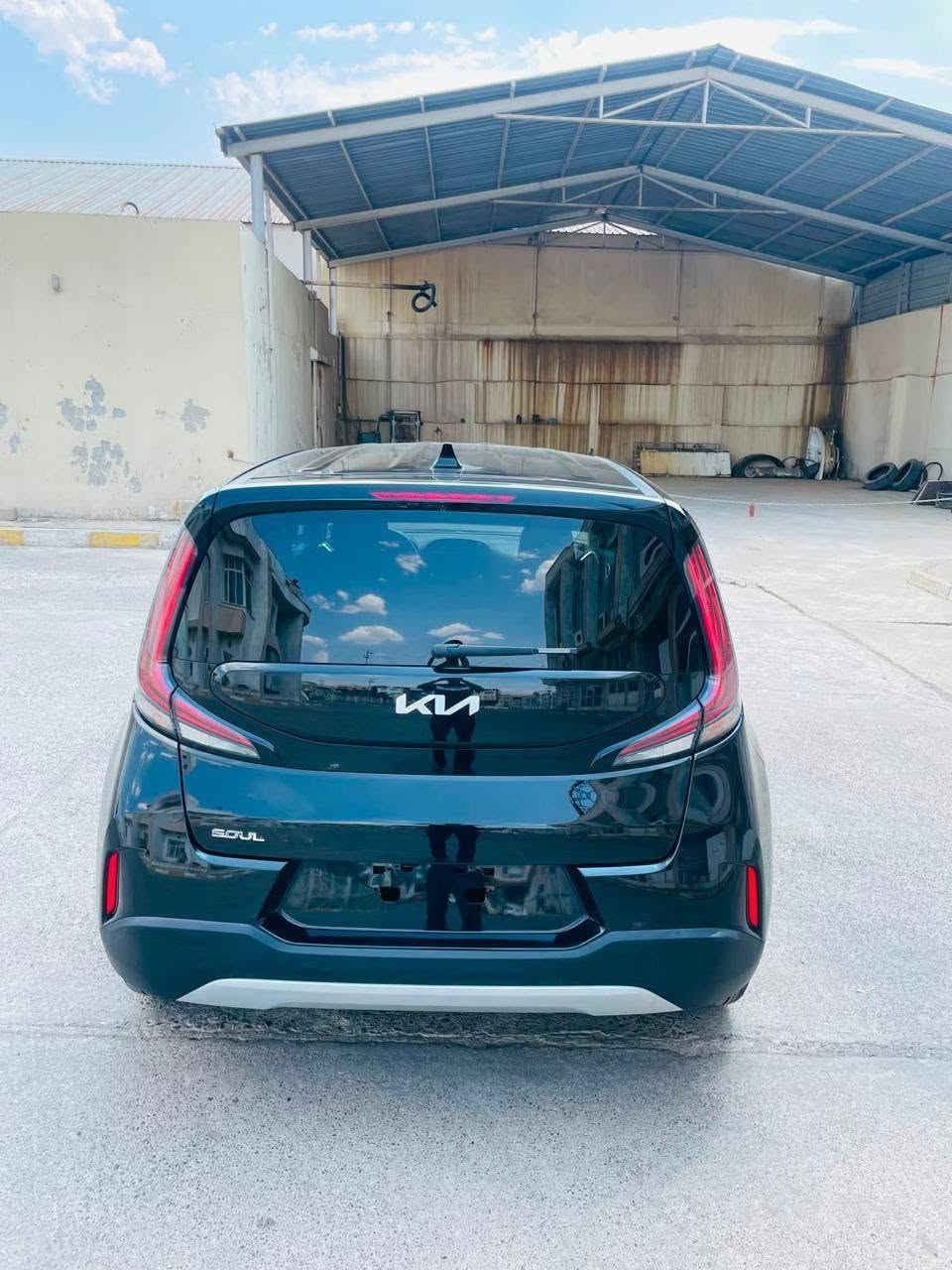 ╔══════════════════════╗
🚘 لـلـبـيـع 🚘
╚══════════════════════╝

🔹 النوع: كية صول
🔹 الموديل: 2025
🔹 اللون: اسود
🔹 المحرك: 16v
🔹 الكير: اوتماتيك
🔹 المسافة: 15,000
🔹 حادثه: موجود بالصور

━━━━━━━━━━━━━━━━━━━━

📍 الموقع: بغداد
💰 السعر: 16,000
🤝 التفاوض: بيه مجال حك الجية

━━━━━━━━━━━━━━━━━━━━

✨ السيارة نظيفة وجاهزة للفحص والمعاينة
🔧 الفحص على المشتري وبأي مكان يختاره
📞 للتواصل والاستفسار:
***********
╔══════════════════════╗
للجادين فقط 🌹
╚══════════════════════╝
