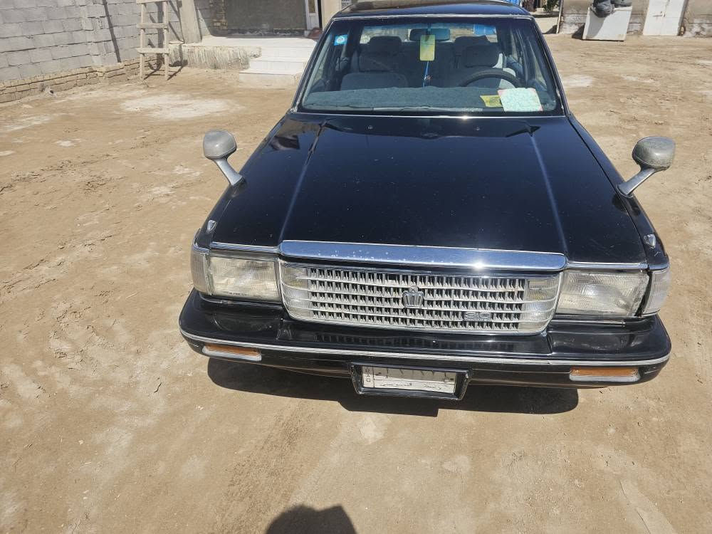 كراون للبيع موديل 1988
كير محرك نضيفات
 تبريد خير من الله 
باتري راديتر تخم تاير جدد 
سنويه لغاية 2028 
رقم واسط مداور ثاني يوم 
عنوانها ذي قار الفجر 
*********** الشطره, ذي قار
