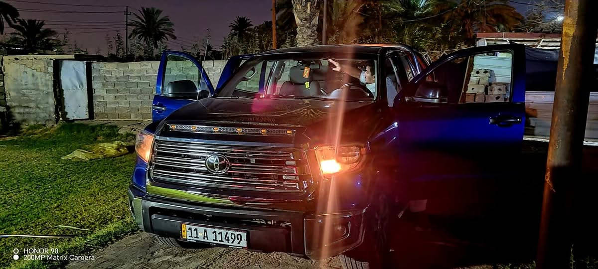 سلام عليكم تيوته تاندر
2014
مكينه V6
مواصفاتها معروفه 
رقم بغداد بسمي تحويل مباشر 
مكينه كير كفاله 
صدر جديد 
تخم تاير جديد 
سياره ماتصرف عليها ربع 
ترهم امراوس 
سعر، ،،185وبيها مجال 
الموقع بغداد الدوره هور رجب 
غير متواجد على الفيس 
لاستفسار 
***********
