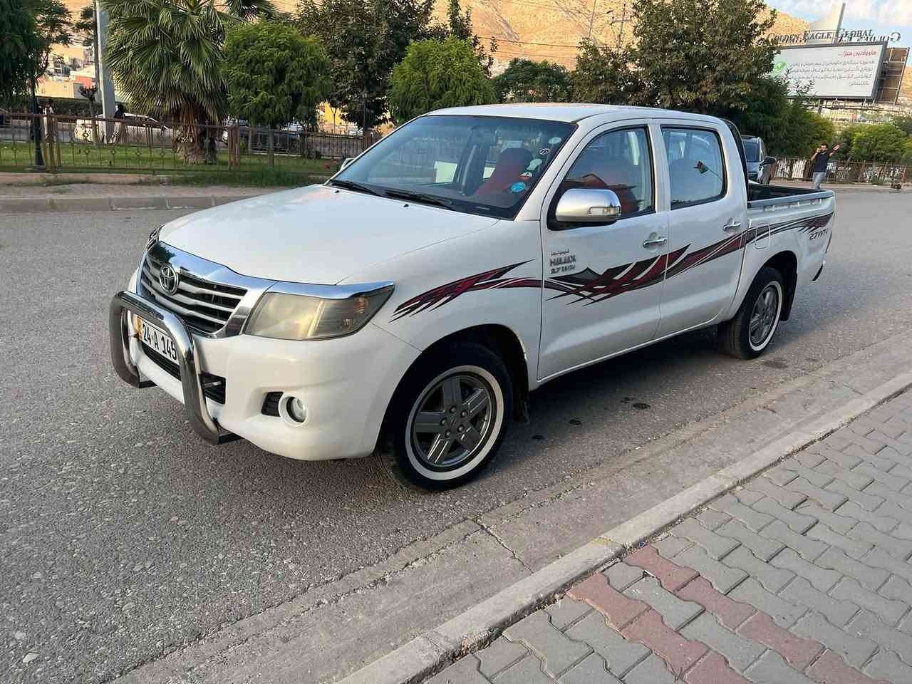 هايلوكس • ٢٠١٤ • رقم دهوك