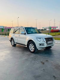 باجيرو • ٢٠٠٩ • فوول مواصفات