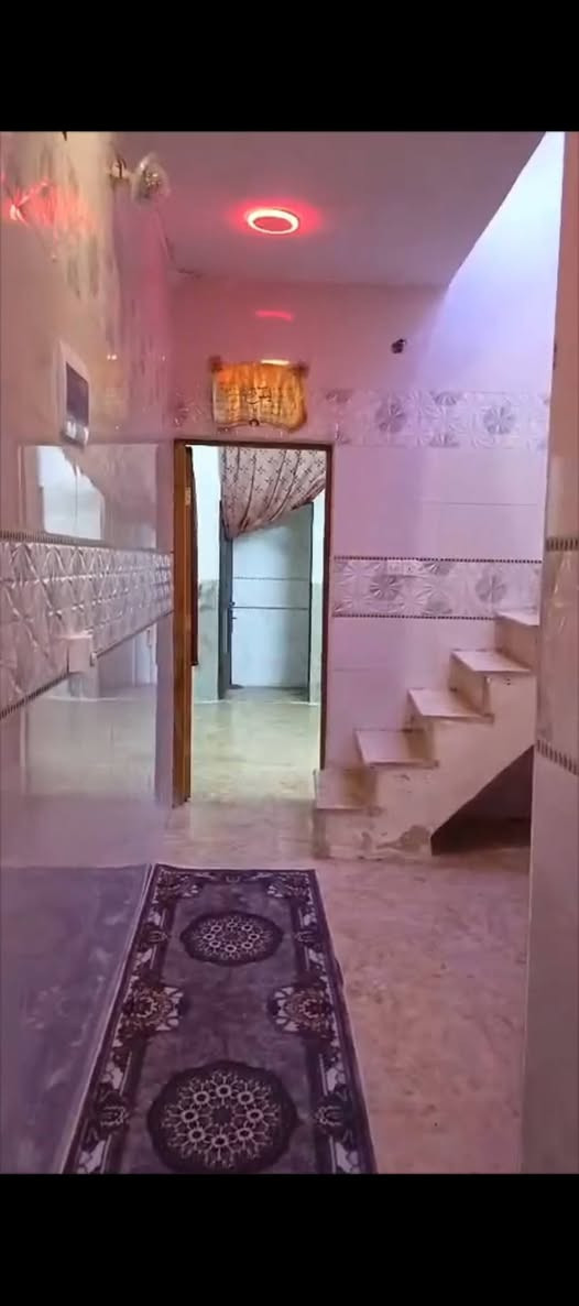 سلام عليكم ورحمه الله وبركاته عندي نص قطعه  3طوابق البيت بل مدينه قطاع 71 قريب عليك سوك وقريب عليك المدرسه سكينه المتوسطة الاستفسار ***********
