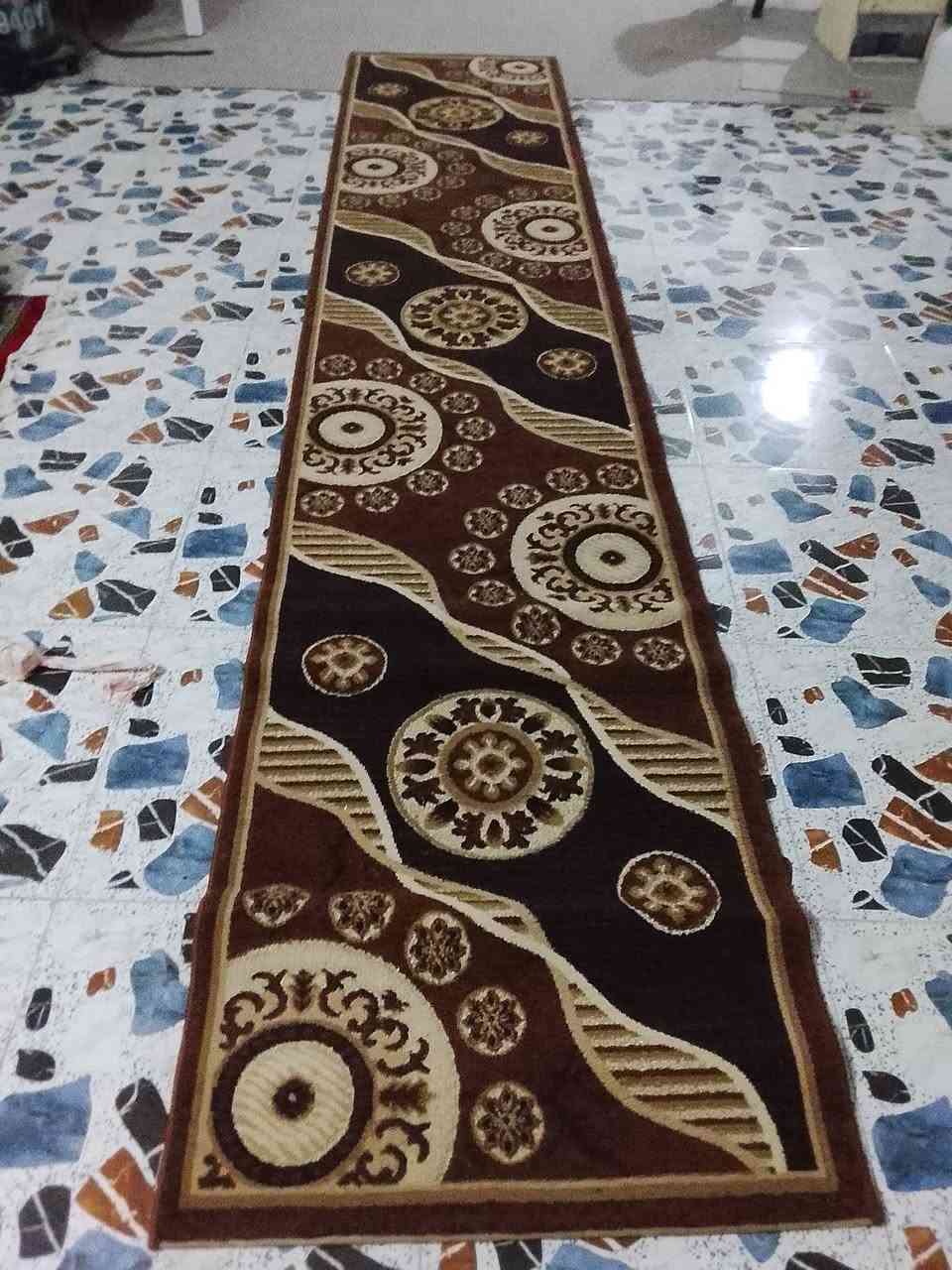 سلام علیکم
کوردی عربی 
ئەو کەل و پەلانە بۆ فرۆشتن
شوێن هەولێر بێرکۆتی نوێ
پەیوەندی کردن تەنها واتساپ
ببورن وەڵامی ماسنجەر نادەمەوە
*********** واتساپ
غراض للبیع
مکانی اربیل بێرکۆتی نوێ
اتصال عل واتساب فقط 
اعتذر لا اجیب الماسنجر
*********** واتساب

