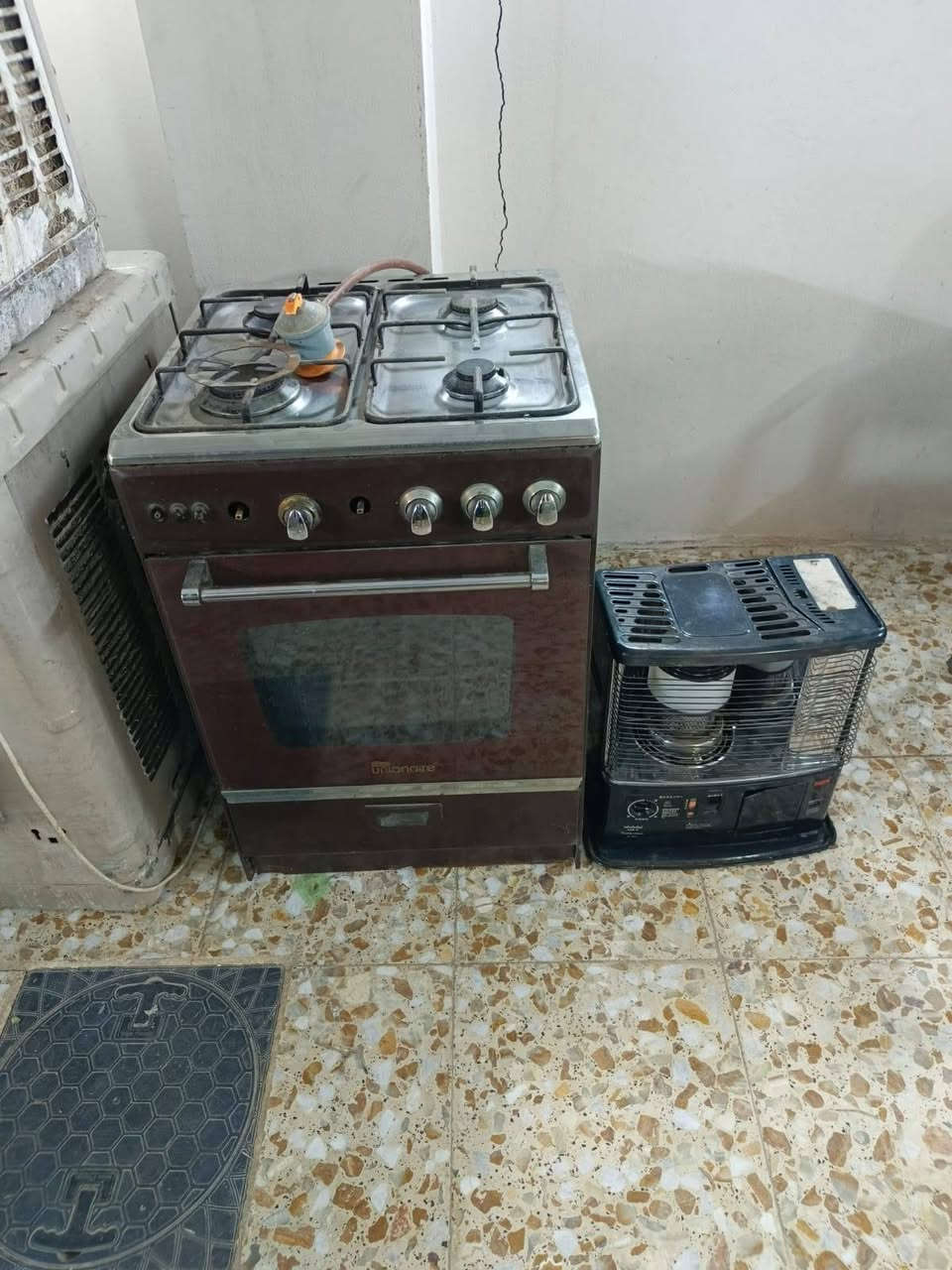 بيع وشراء الأثاث المستعمل والجديد المكان بغداد نهايه حي أور سبع قصور شارع ابو علي واتساب *********** اتصل واني بخدمتكم تره ماارد ع التعليقات الشراي يتصل
