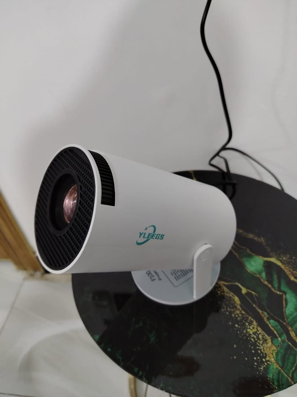 داتا شو
ما مستعملة بعدهي بالباكيت  تفتح على النت و تنزل تطبيقات مثل سينمانا و فودو و صوتها كلش واضح
ما مستعملة بعدهي بالباكيت  تفتح على النت و تنزل تطبيقات مثل سينمانا و فودو و صوتها كلش واضح
سعرها 55 الف و بي مجال 
يوجد توصيل محافظة بغداد
المراسلة على الواتس اب فقط 
***********
