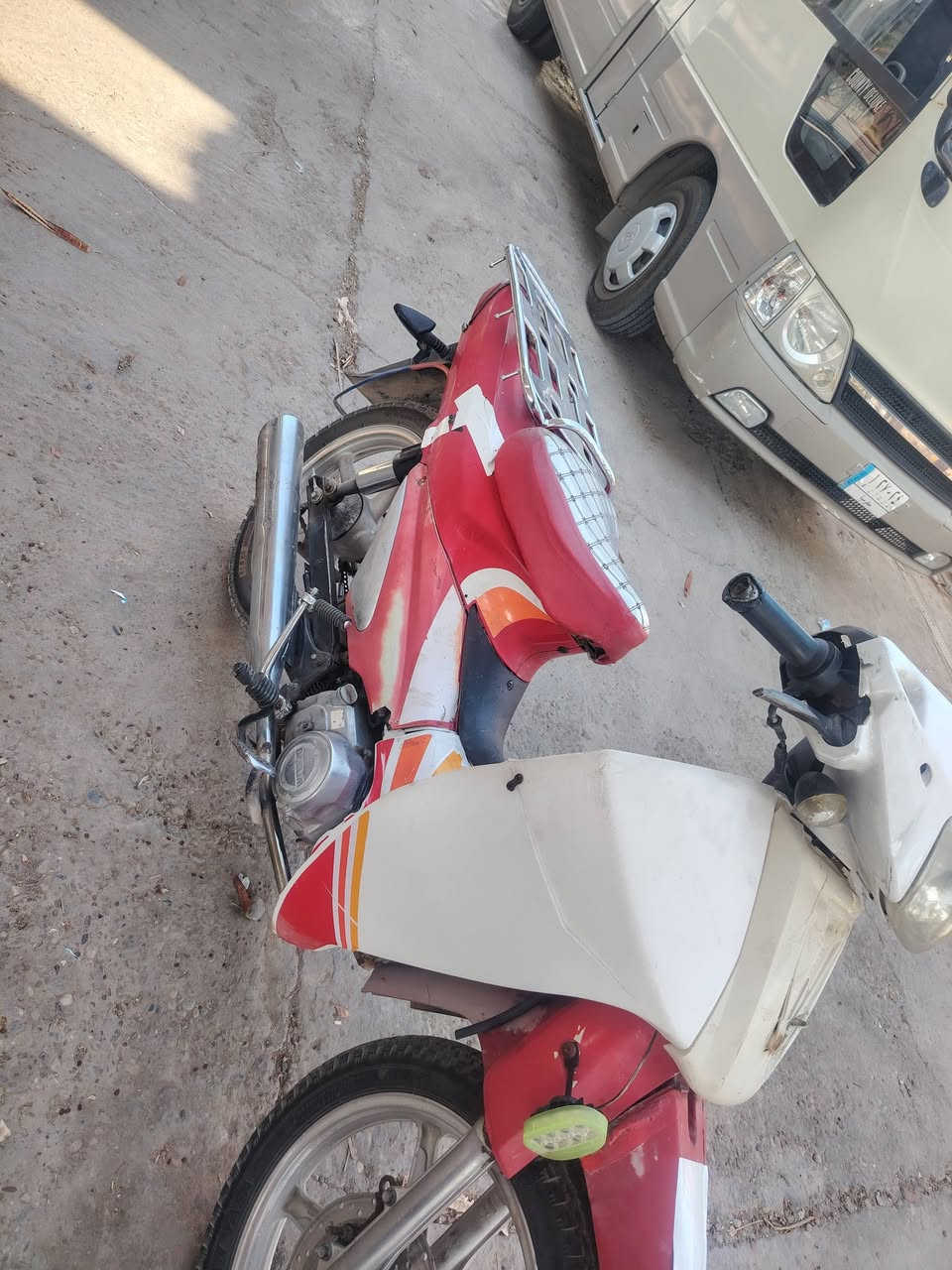 سرفيز للبيع + سعره 500 وبي مجال *********** 
ملاحضه عندي الجوزه عاطله + عندي كسر بالدرع فقط

