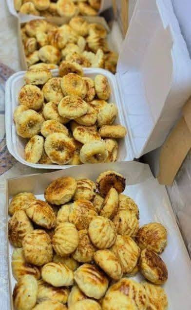 متوفر حسب الطلب الحجر مفتوح
(واللحم ذبح من علي صبح) عندي خدمه توصيل

كبه برغل قلي ٣٠ قطلعه ١٢
كبه برغل سلق ٢٥ قطع ١٢
كبه تمن 80 قطع ١٥
بوارك ٢٥ قطعه ٦
جدر دوالمه ١٠
لكيجه الكيلو ٦
اللحم بعجين ٢٥ قطع ١٥
