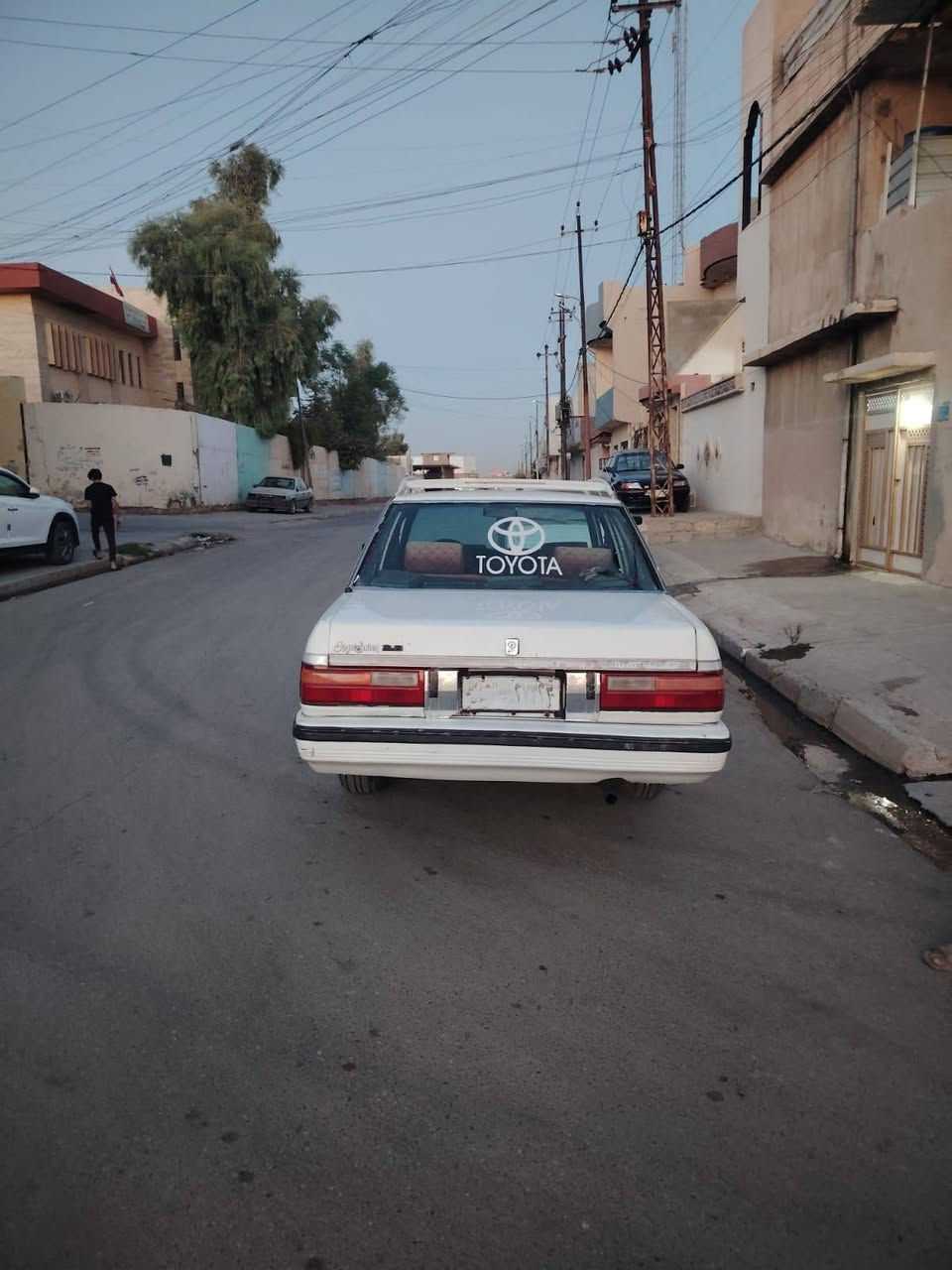 السلام عليكم سوبر مديل 85كير ومكينه شرط ففتي كهربايات كلها شغاله تبريد معا سويج بدون صبق ملاحضات فقط سنويه نافذا بل 25شرط التحويل السعر 35بيها مجاي ***********العنوان موصل الايمن حي اليرموك
