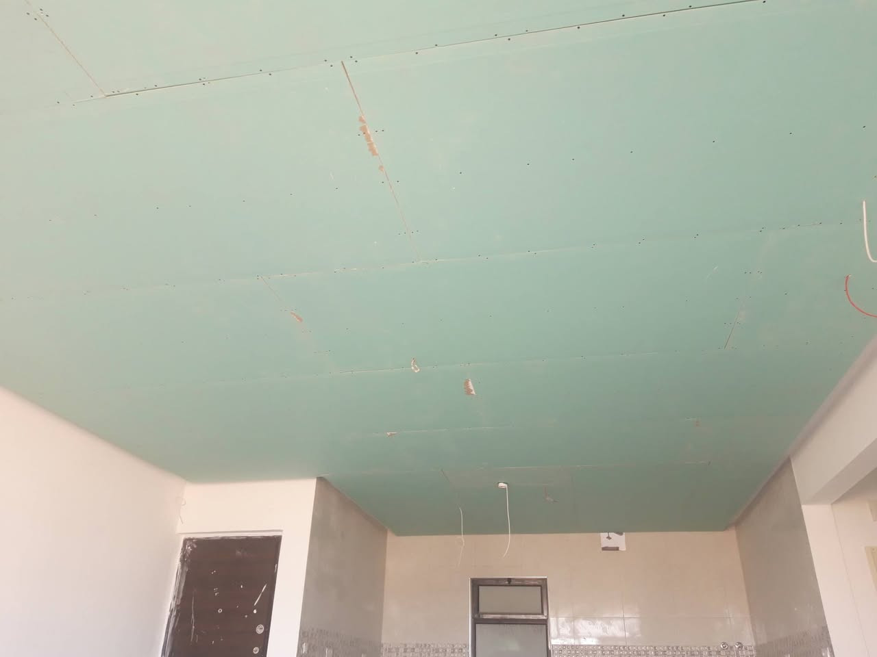 بغداد • ديكورات داخلية • اصباغ