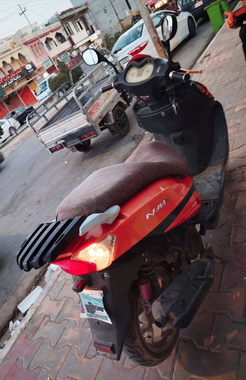 دراجه بنزين للبيع نظيف كلش شغال سعر خاص ***********
رقم ***********
