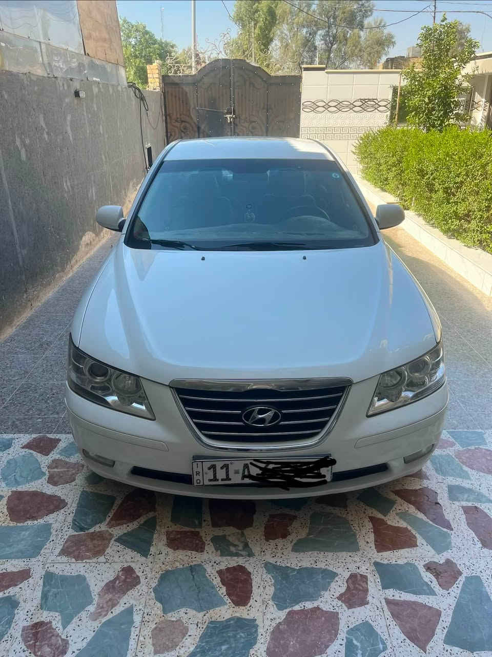 السلام عليكم
للبيع  او مراوس  بموديل احدث 

سوناتا أمريكي 

موديل 2007 ابيض  محدثة 10

حادثها جاملق العبري ومعمر نفسه 

رقم بغداد دولي السنويه وهزه جدد

(السياره مصبوغة عام اثر جراد بدون قطرة معجون  )

محرك2400 دوش 

تبريد ثلج ❄️

تدفئه نار🔥

كهربائيات كلها شغاله 

(السعر  95) بيها مجال 

مكاني بغداد المعامل الحسينية

شرط ما تصرف عليها دينار وترايك وين ما تريد 

وكلشي اكو بالسوك

***********
