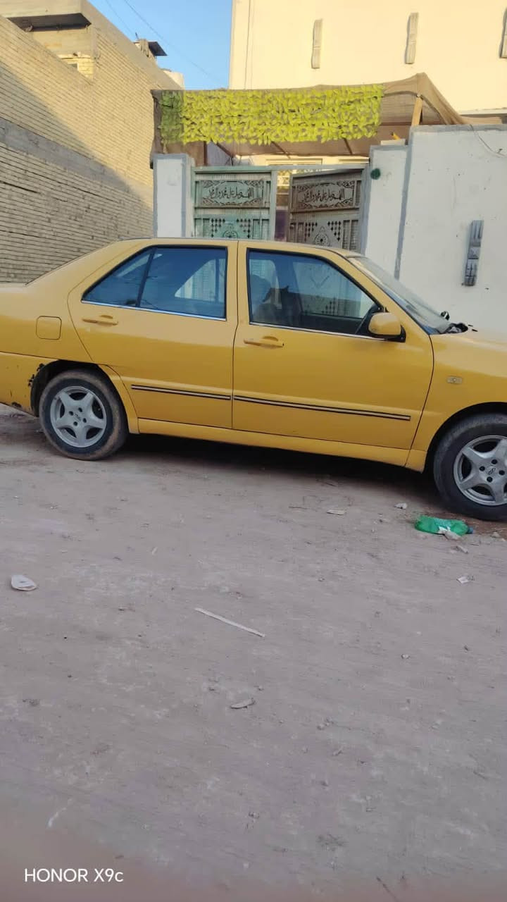 سلام عليكم شيري كوين مديل ١١ معامله كامله باقي عل استلام لوحات ابيع رقم فقط كوم حديد سعر ١٧ ورقه مكاني بغداد الشراي يتصل ***********

نص مكتوب في الصور:
- HONOR X9c