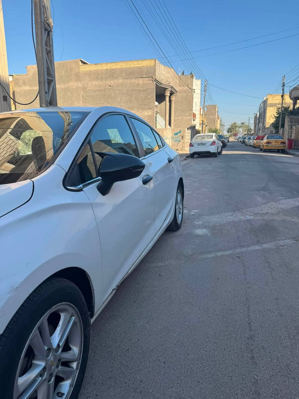 شوفر ليت كروز 
موديل ٢٠١٧
مكان السياره بغداد حي الجهاد 
رقم الهاتف:-*********** 
السعر :-٧٠ورقه
