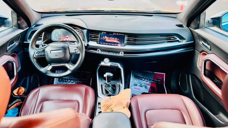 HAVAL H6 2019

السيارة رقم بغداد مكانها ((السماوة )) 

السعر 125 وييها مجال

السياره مكفوله مكفوله عامه عده بارد شبر بل جنطه

طخم تاير جديد

حجم المحرك ٢٠ تيربو المرغوب

گير السيارة DCT دبل گلج 7 سرعات  

💥مواصفاتها فول ١/١ 

تحديد مسار 

٣ أنظمة قيادة

مثبت سرعة 

رادات بكل مكان  

داخل صاج  

تبريد قطعتين 

شاشة دجيتل  

انارات محيطية مخفية داخلي

اوتو هولد 

اشارات ترحيبية ب علامة هاڤال

مساحات خلفية 

كامرات امامي خلفي ٣٦٠ د 

كشنات جلد + تحكمات الكشن كهربائي

والمقاعد الأمامية مزودة ب هيتر  

تحكمات ستيرن 

الستيرن هيتر 

مرايات طوي تحكم ب بصمة

اشاير بل مري

هاند بريك بصمة

" اوتو بارك توقف الركن الذاتي " 

اشارات ترحيبية ب علامة هاڤال

بك لايت ليد 

حساس اطارات 

مانع انزلاق 

شاشة كبيرة + شاشة اعطال

رادار جانبي + رادار امامي

مراقبة النقط العمياء👁️ 

نظام ABS

شفتات بل ستيرن ( تنطيك طابع رياضي

شحن لاسلكي

مكان السيارة السماوة 

للاستفسار الاتصال
***********
