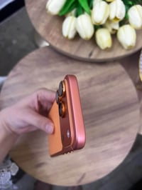 آيفون ١٧ برو • ٢٥٦ • بطارية ٩٧