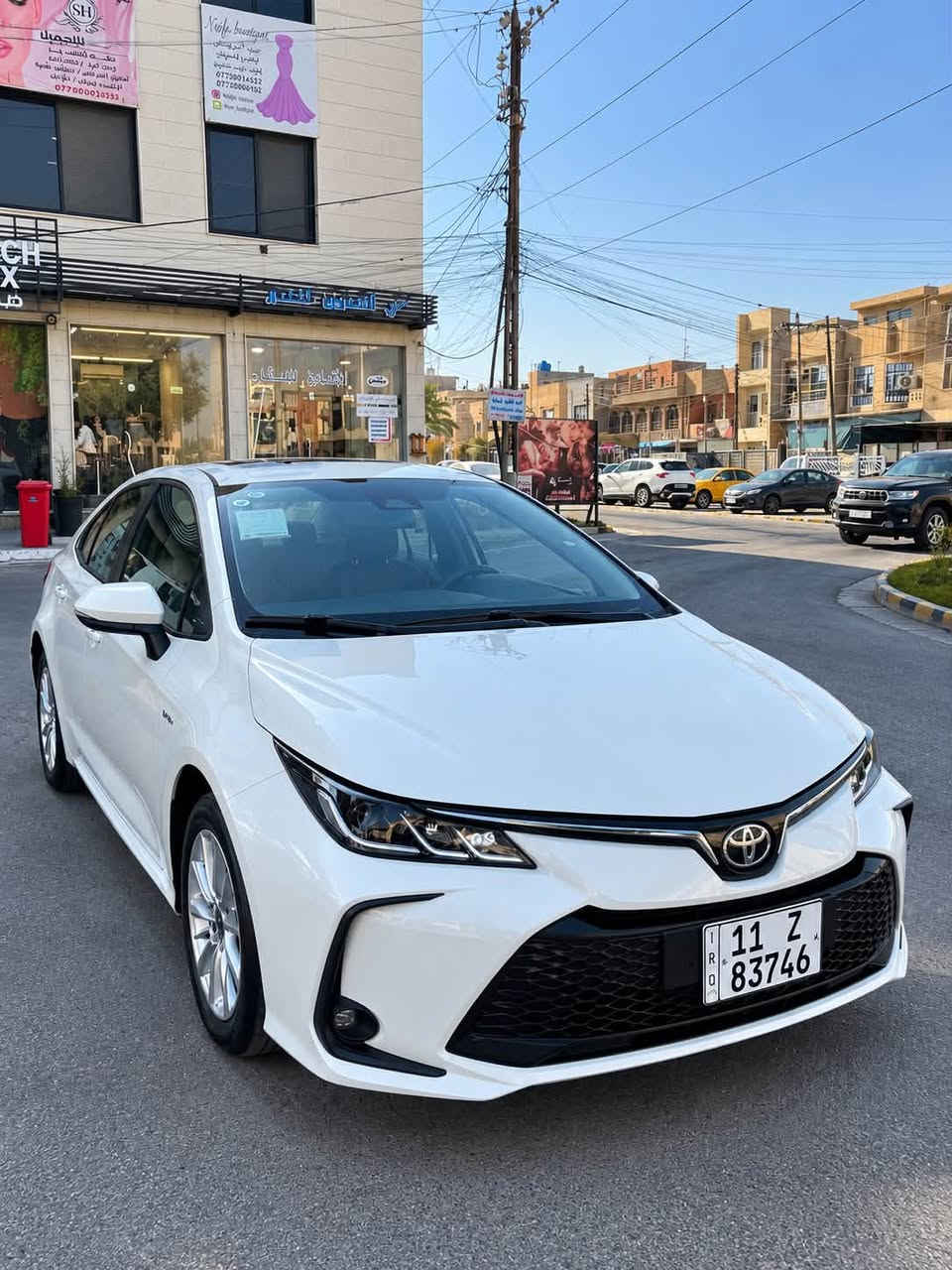 السلام عليكم كورولا هايبرد 2025 فئة Executive HEV. مواصفاتها: 
*كشنات كهرباء بلادي 
* قير E-CVT أوتوماتيك
* قوة النظام حوالي 121 حصان
* فتحة سقف كهربائية
* تشغيل بصمة ودخول ذكي
* مكيف أوتوماتيك
* شاشة لمس 8 إنج
* 6 سماعات
* كاميرا خلفية
* حساسات أمامية وخلفية
* مثبت سرعة
* جنوط ألمنيوم 16 إنج
* مرايا كهربائية
* 6 وسائد هوائية تقريباً
*شاشه اصليه بلادي
سياره مكفوله السعر 162 وبيها مجال شي بسيط 
للتواصل:*********** واتساب ورصيد✅
